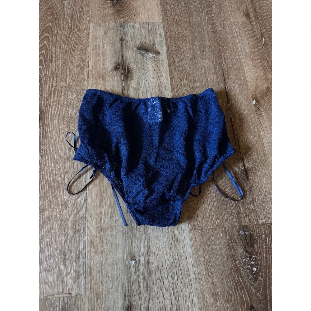 Lingerie‎ Bundle Lace Bodysuits & High Waist Panties 4pc